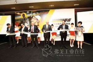 2014��9��1����Ħ�Morris Crane Systems����ʽ�����M(j��n)���Ї�(gu��)�Ј�(ch��ng)