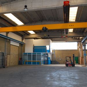 ���w��(g��u)�����\���ؙC(j��) hull component handing crane